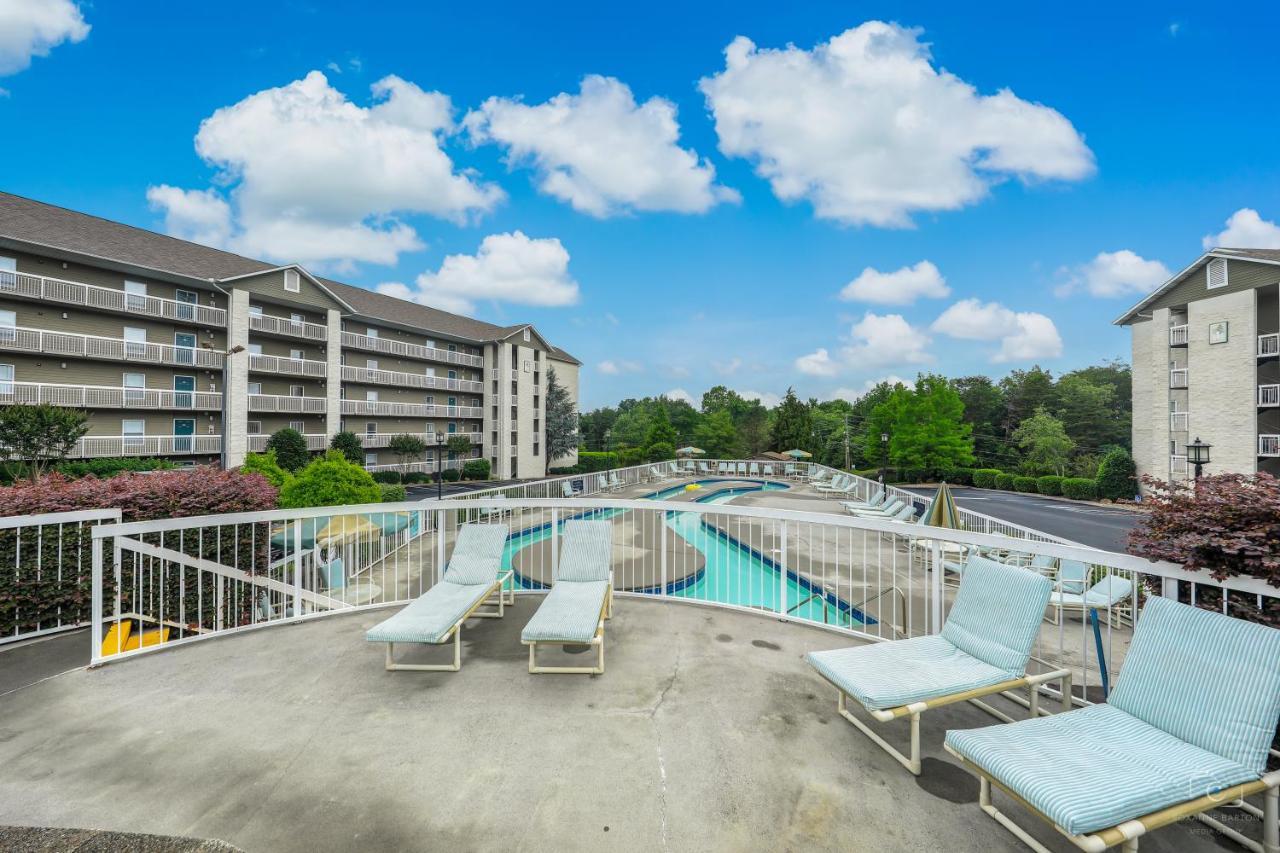 Kickin Back Whispering Pines 343 Apartment Pigeon Forge Exterior photo